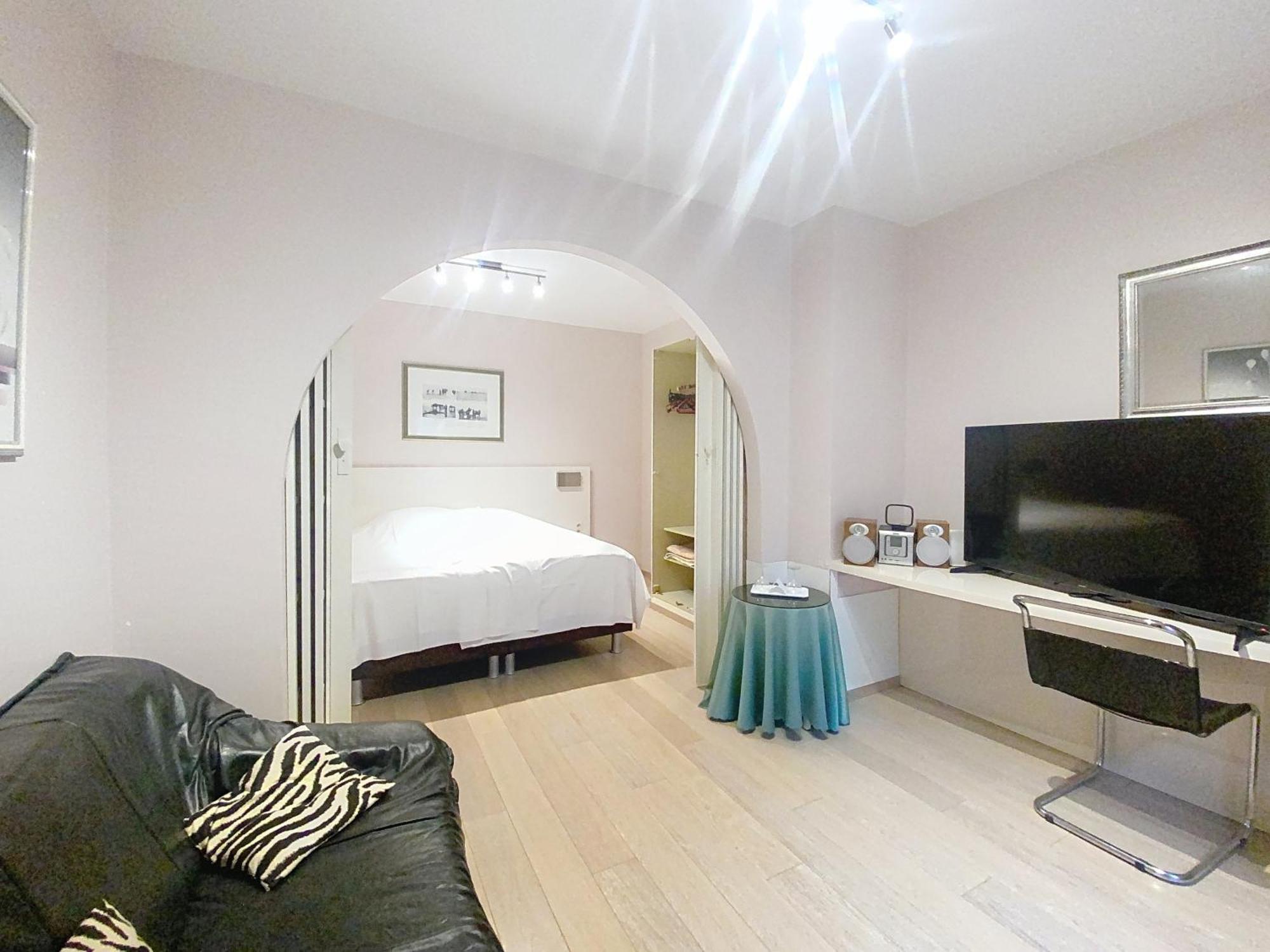 Gastenkamers Centersuites Oostduinkerke Esterno foto