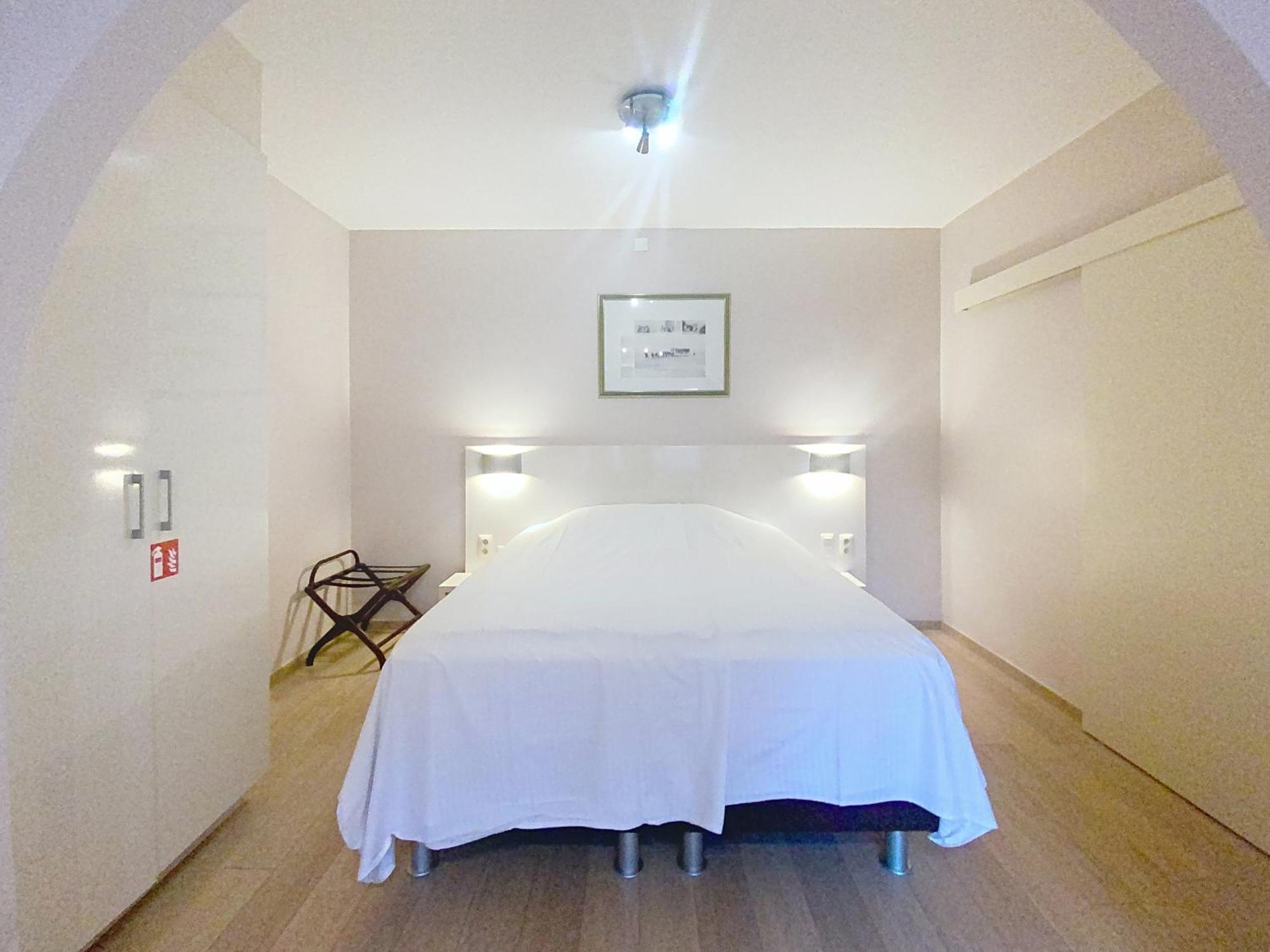 Gastenkamers Centersuites Oostduinkerke Esterno foto